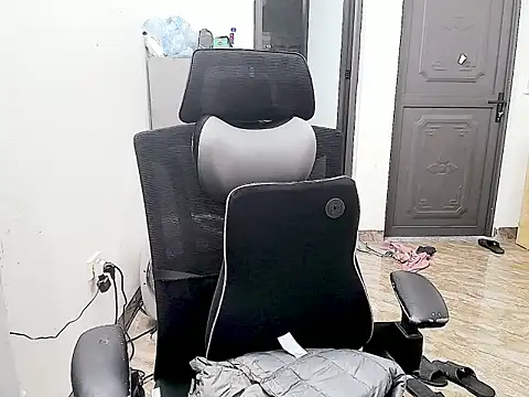 Snapshot of Shulee- chatting on 14, 2, 2026 Shulee- online show from 14, 2, 2026