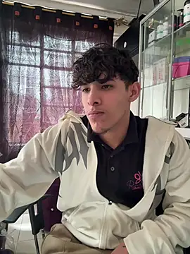 MaxStar26 online show from 6, 4, 2026