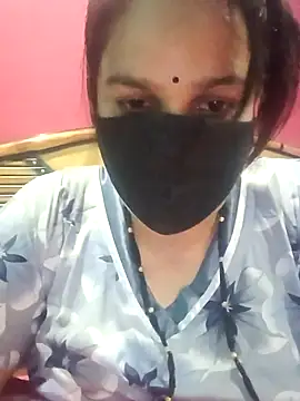 Snapshot of 01Roshani chatting on 1, 7, 2026 01Roshani online show from 1, 7, 2026