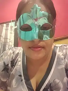 Snapshot of 01Roshani chatting on 12, 7, 2026 01Roshani online show from 12, 7, 2026