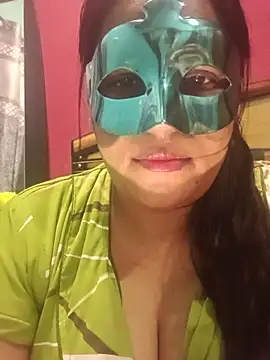 Snapshot of 01Roshani chatting on 13, 7, 2026 01Roshani online show from 13, 7, 2026