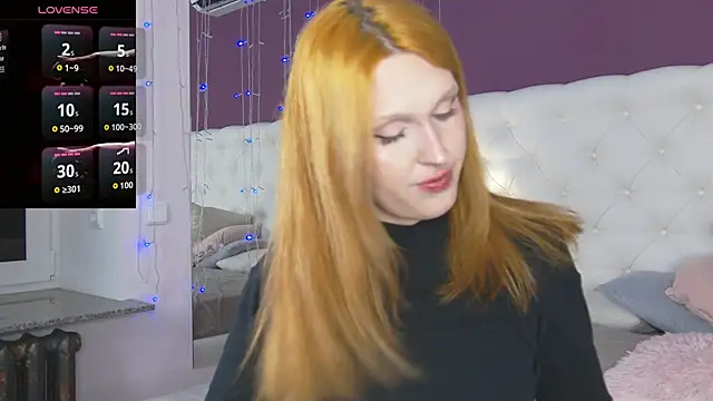 Snapshot of LunaBl1ss chatting on 13, 2, 2026 LunaBl1ss online show from 13, 2, 2026