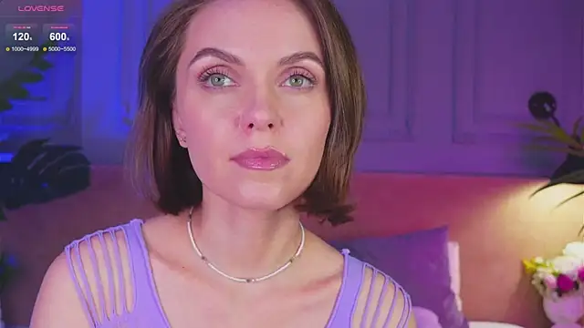 Lil  Fleur online show from 3, 8, 2026