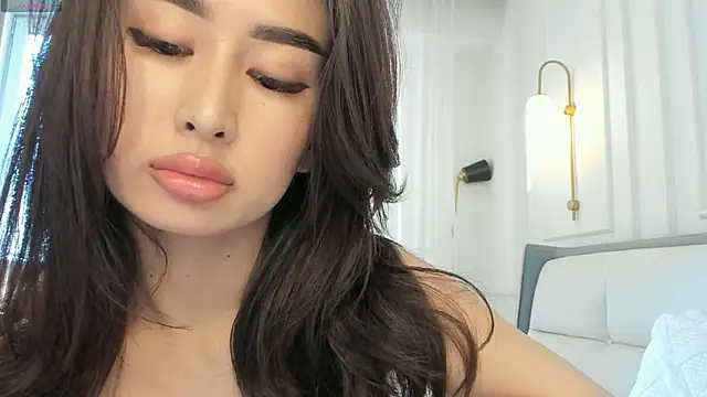 Snapshot of SayokoMia_S chatting on 9, 2, 2026 SayokoMia S online show from 9, 2, 2026