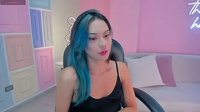 KayraLanne online show from 4, 2, 2026