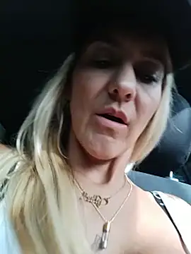 Snapshot of Monita_Med chatting on 26, 6, 2026 Monita Med online show from 26, 6, 2026