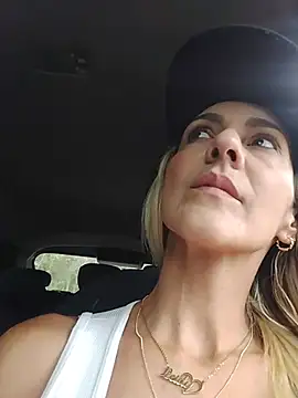 Snapshot of Monita_Med chatting on 2, 7, 2026 Monita Med online show from 2, 7, 2026