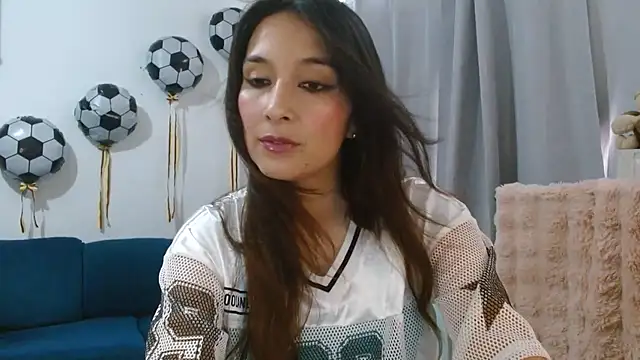 Almaglow  online show from 3, 7, 2026