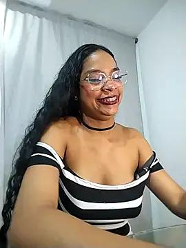KATALINA SANTANA  online show from 5, 5, 2026
