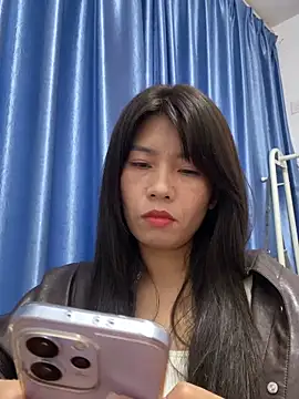 Snapshot of Miss_me29 chatting on 18, 3, 2026 Miss me29 online show from 18, 3, 2026