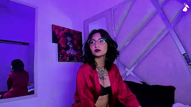 Snapshot of velvet_mystic chatting on 9, 1, 2026 velvet mystic online show from 9, 1, 2026