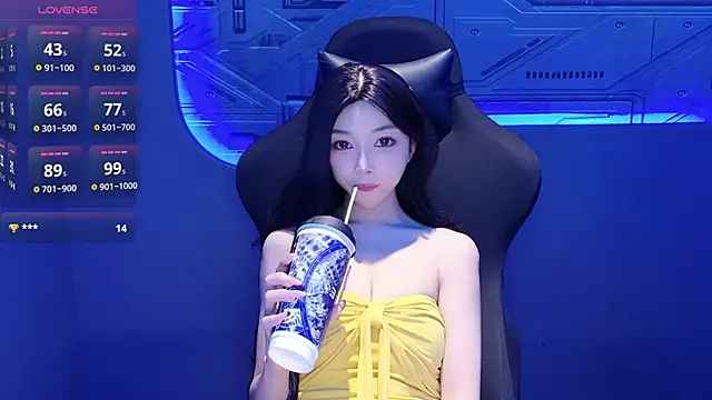 Snapshot of Miaomiao_Baby520 chatting on 11, 3, 2026 Miaomiao Baby520 online show from 11, 3, 2026