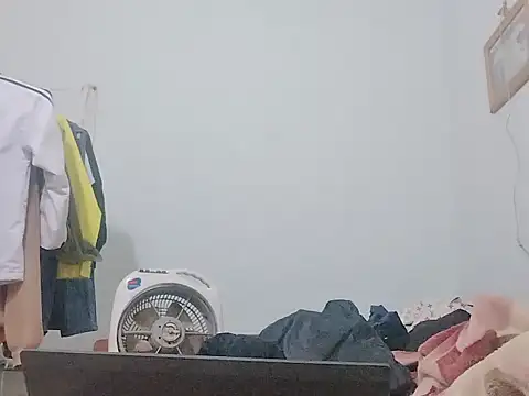 Sophie sexy7 online show from 19, 2, 2026