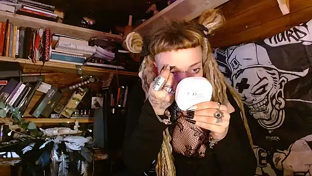 Snapshot of spiralhokkaido23 chatting on 16, 5, 2026 spiralhokkaido23 online show from 16, 5, 2026