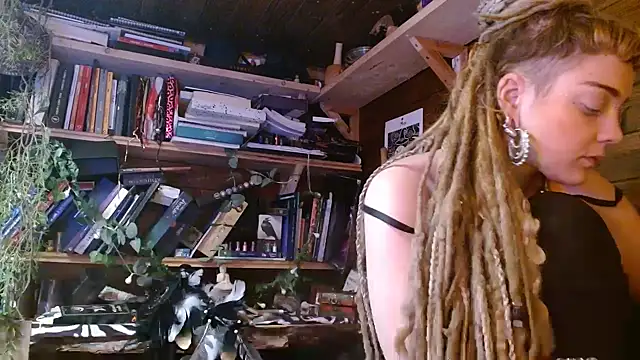 Snapshot of spiralhokkaido23 chatting on 9, 6, 2026 spiralhokkaido23 online show from 9, 6, 2026