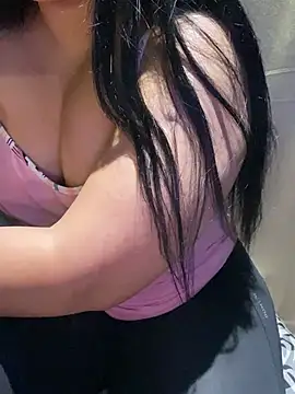 Snapshot of Lina_Velvet_ chatting on 22, 3, 2026 Lina Velvet online show from 22, 3, 2026