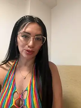 nataliia queen  online show from 5, 5, 2026