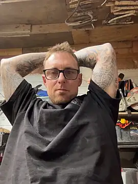 Snapshot of WIDBIGWHITECOCK chatting on 17, 2, 2026 WIDBIGWHITECOCK online show from 17, 2, 2026