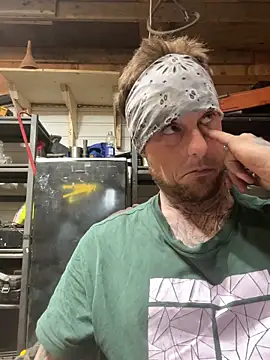 Snapshot of WIDBIGWHITECOCK chatting on 6, 4, 2026 WIDBIGWHITECOCK online show from 6, 4, 2026