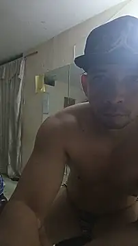 Snapshot of paladito01 chatting on 27, 5, 2026 paladito01 online show from 27, 5, 2026