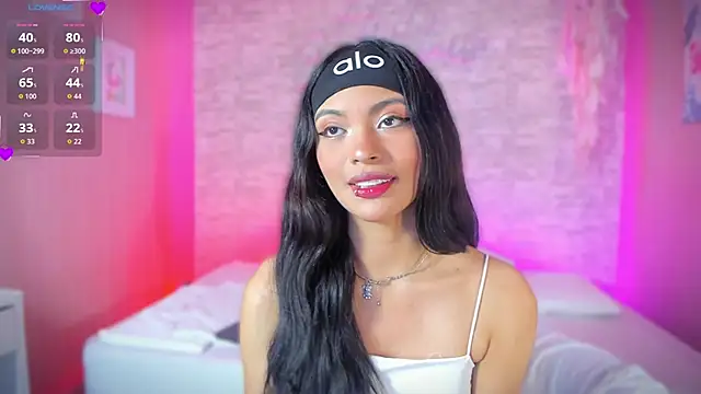 Snapshot of ayla_lux chatting on 8, 3, 2026 ayla lux online show from 8, 3, 2026