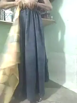Miss  soniya106 online show from 18, 4, 2026