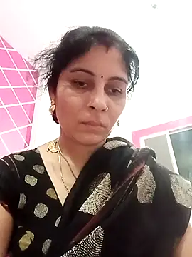 Hot ree85 online show from 28, 4, 2026