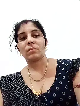 Hot ree85 online show from 29, 4, 2026