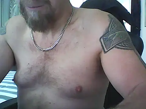 Snapshot of loudandproud chatting on 4, 2, 2026 loudandproud online show from 4, 2, 2026