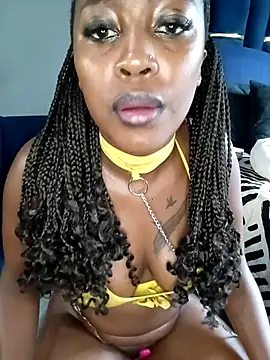 Snapshot of CocoButterxox chatting on 12, 3, 2026 CocoButterxox online show from 12, 3, 2026