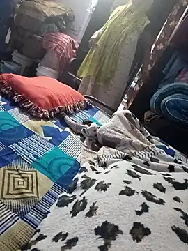 Snapshot of coupleshow-143 chatting on 5, 3, 2026 coupleshow-143 online show from 5, 3, 2026