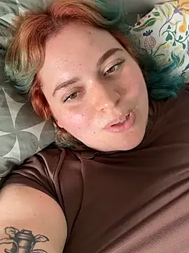 Snapshot of YourPrettyHazel chatting on 25, 7, 2026 YourPrettyHazel online show from 25, 7, 2026