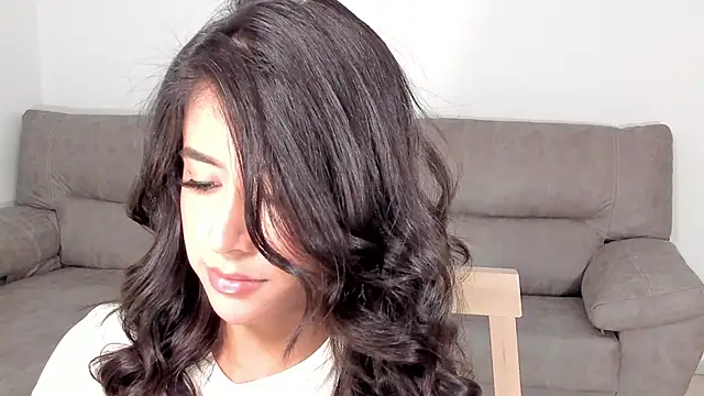 Sussan Monroe online show from 10, 1, 2026