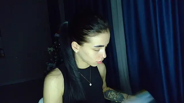 Snapshot of Vlada_Elfie chatting on 7, 1, 2026 Vlada Elfie online show from 7, 1, 2026