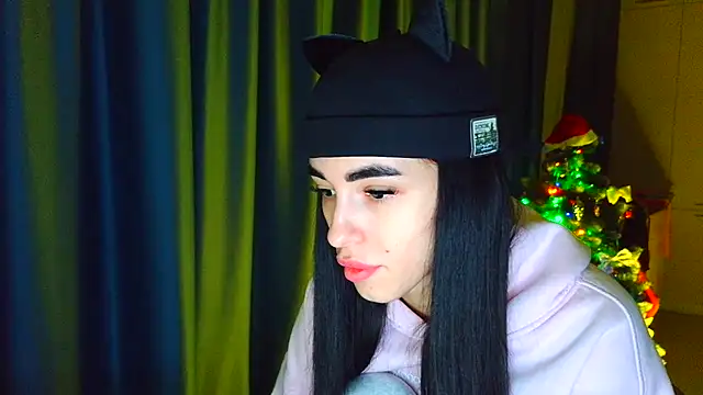 Snapshot of Vlada_Elfie chatting on 14, 1, 2026 Vlada Elfie online show from 14, 1, 2026