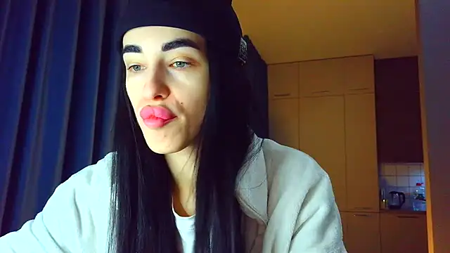 Snapshot of Vlada_Elfie chatting on 18, 1, 2026 Vlada Elfie online show from 18, 1, 2026