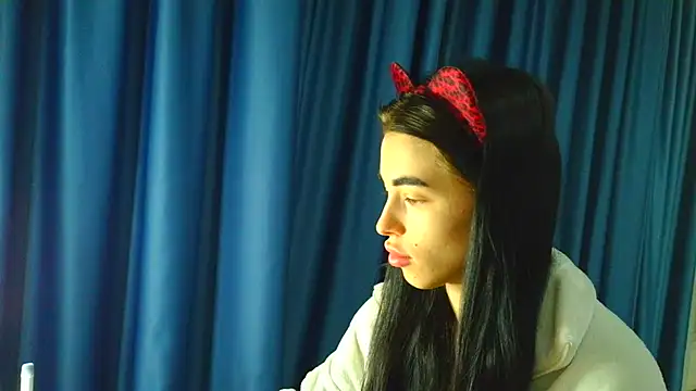 Snapshot of Vlada_Elfie chatting on 26, 3, 2026 Vlada Elfie online show from 26, 3, 2026