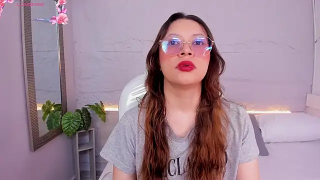 Snapshot of lanna_18_ chatting on 12, 5, 2026 lanna 18 online show from 12, 5, 2026