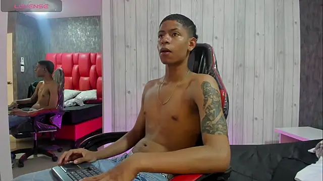 Snapshot of _erick_j chatting on 3, 3, 2026 erick j online show from 3, 3, 2026