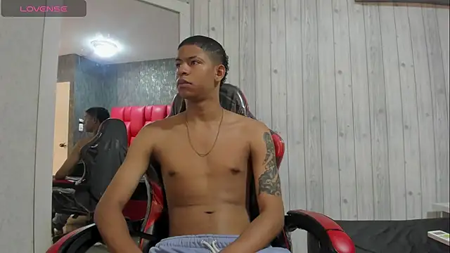 Snapshot of _erick_j chatting on 21, 3, 2026 erick j online show from 21, 3, 2026