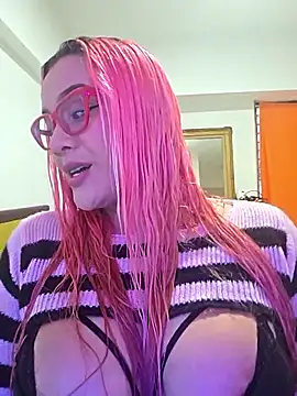 Snapshot of Nova-Satela chatting on 14, 1, 2026 Nova-Satela online show from 14, 1, 2026