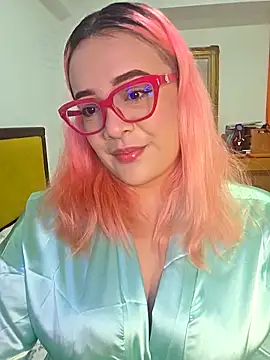 Snapshot of Nova-Satela chatting on 2, 2, 2026 Nova-Satela online show from 2, 2, 2026