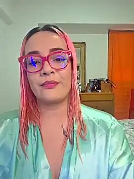 Snapshot of Nova-Satela chatting on 4, 2, 2026 Nova-Satela online show from 4, 2, 2026