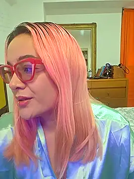 Snapshot of Nova-Satela chatting on 7, 2, 2026 Nova-Satela online show from 7, 2, 2026