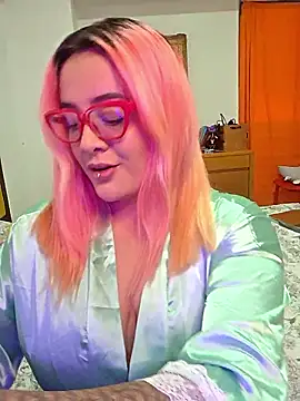 Snapshot of Nova-Satela chatting on 11, 2, 2026 Nova-Satela online show from 11, 2, 2026