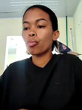 shenna brunette online show from 26, 3, 2026