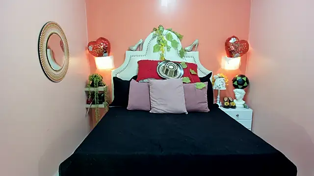 Dalila Najjar  online show from 28, 7, 2026