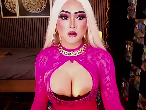 SeductiveJilianTS online show from 11, 4, 2026