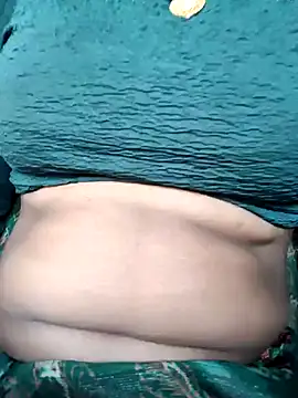 Snapshot of Queen_chayna chatting on 13, 1, 2026 Queen chayna online show from 13, 1, 2026