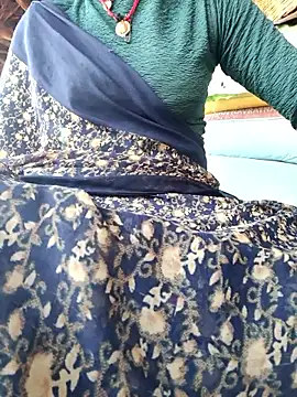 Snapshot of Queen_chayna chatting on 15, 2, 2026 Queen chayna online show from 15, 2, 2026